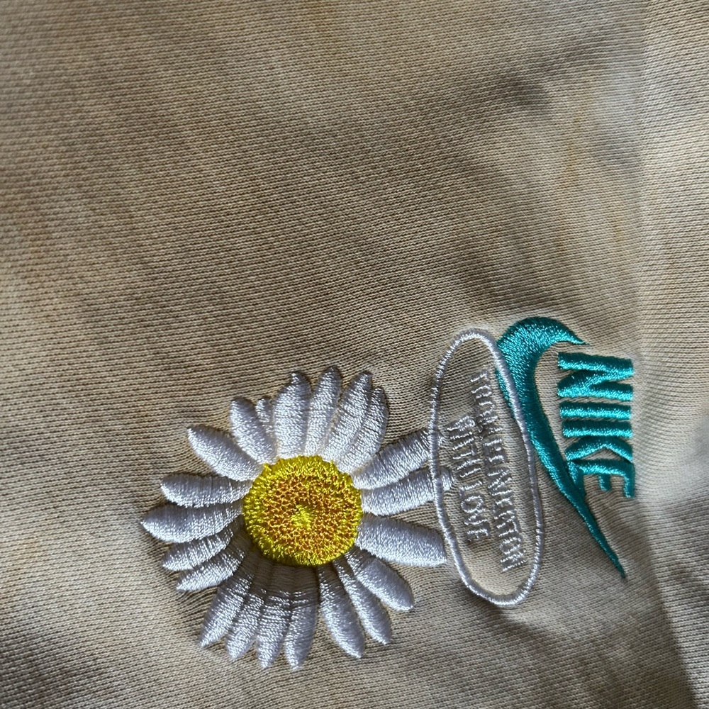 Nike Floral Embroidered Tee